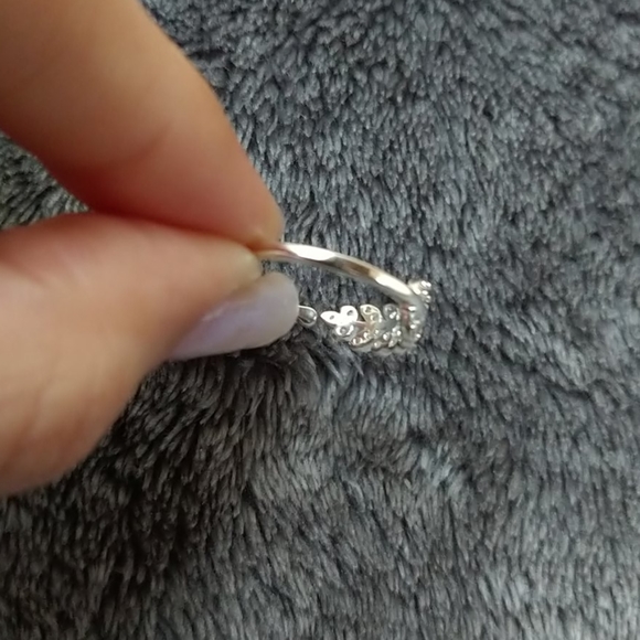 FREE... 925 Sterling silver sz 6 adjustable - Picture 4 of 6